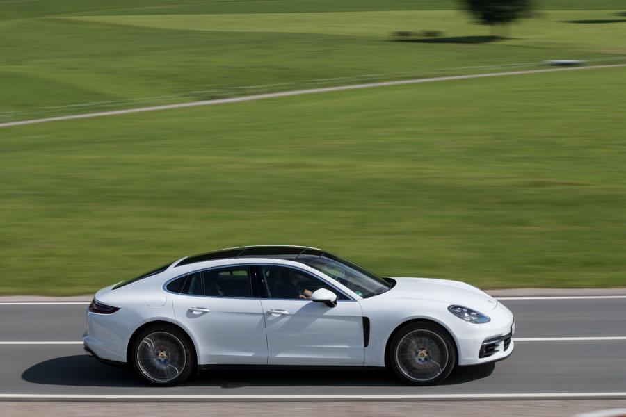  Porsche Panamera 4S Diesel 2016 года  (WW) (фото 24 из 33)